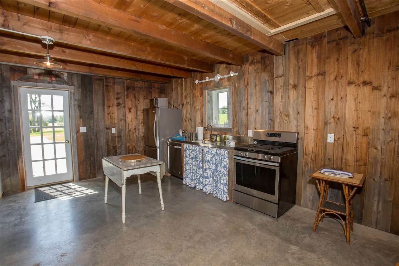 1249 Weeks Hill Road Stowe, VT 05672 - Photo 33 of 39