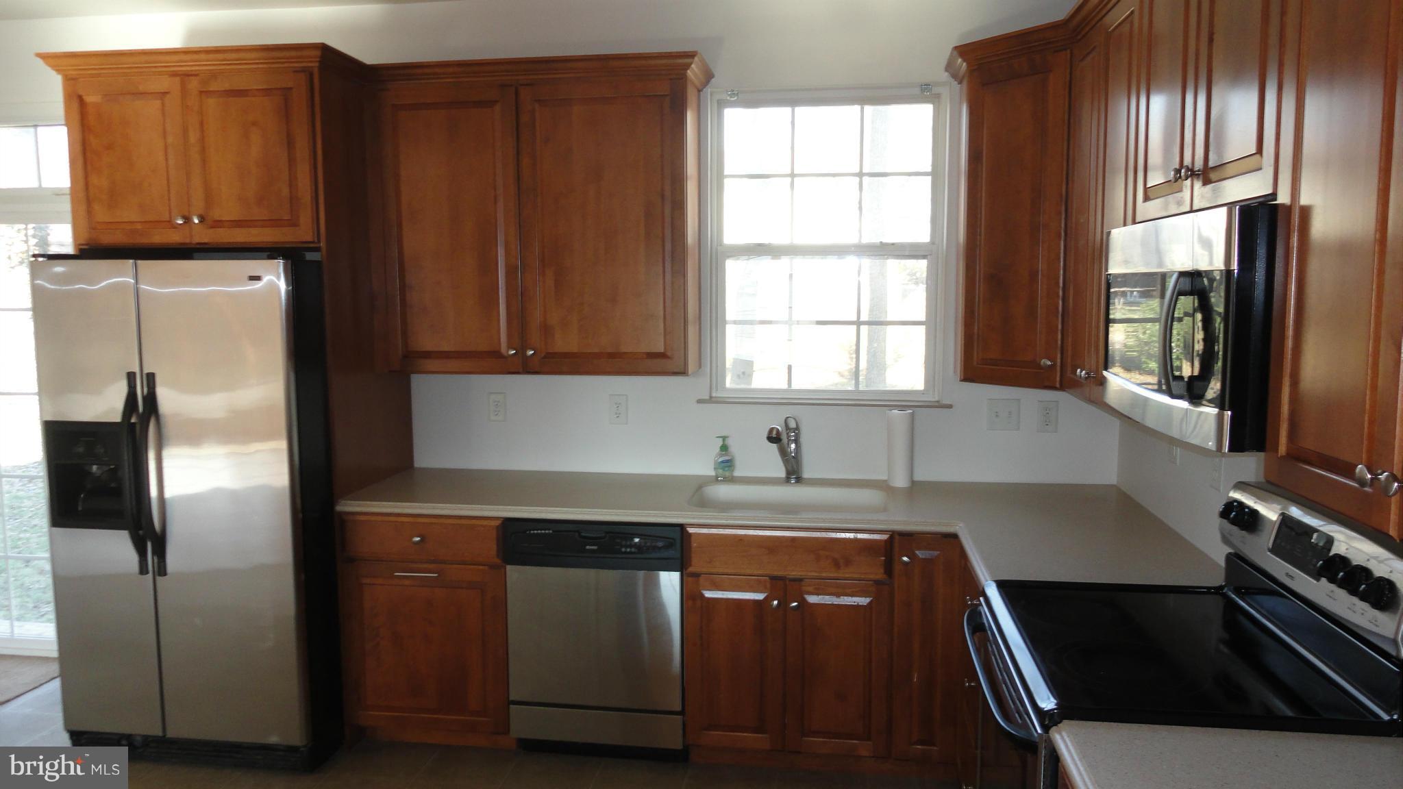906 Mayo Road Edgewater, MD 21037 - Photo 2 of 29 Kitchen
