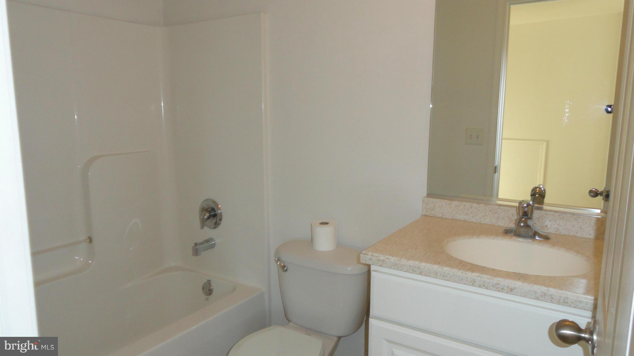 906 Mayo Road Edgewater, MD 21037 - Photo 11 of 29 Bath