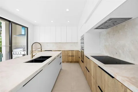 $2,550,000 | 66 Northwest 50th Street, Miami, FL 33127