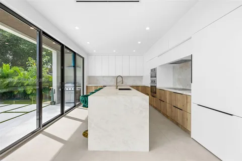 $2,550,000 | 66 Northwest 50th Street, Miami, FL 33127