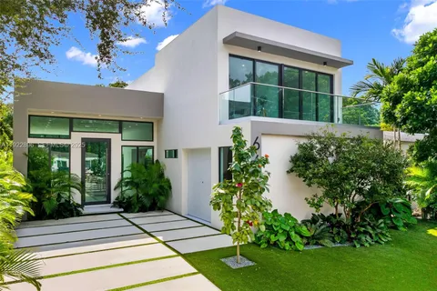 $2,550,000 | 66 Northwest 50th Street, Miami, FL 33127