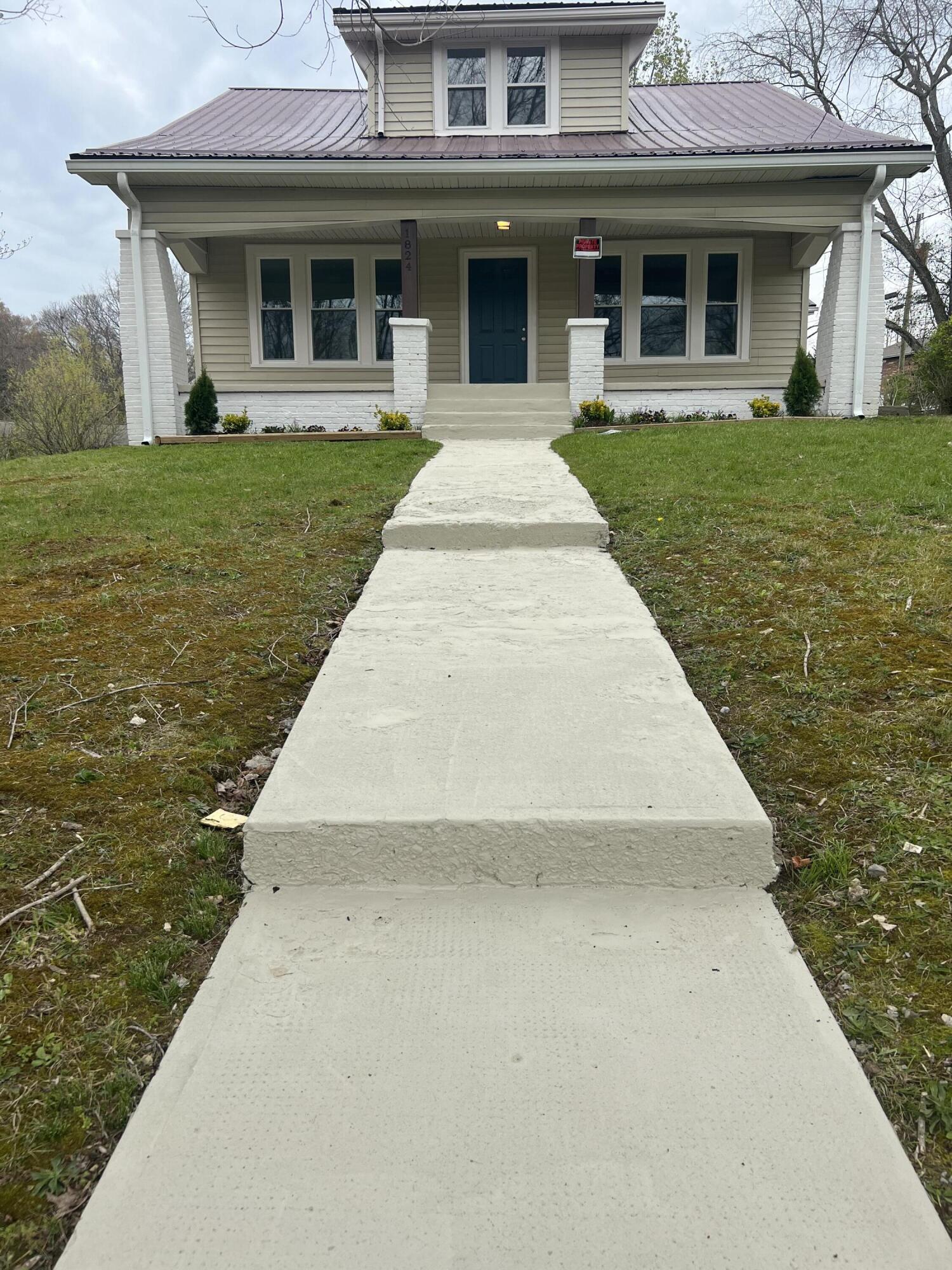1824 Indian Ridge Road Johnson City, TN 37604 - Photo 1 of 41 IMG-4098