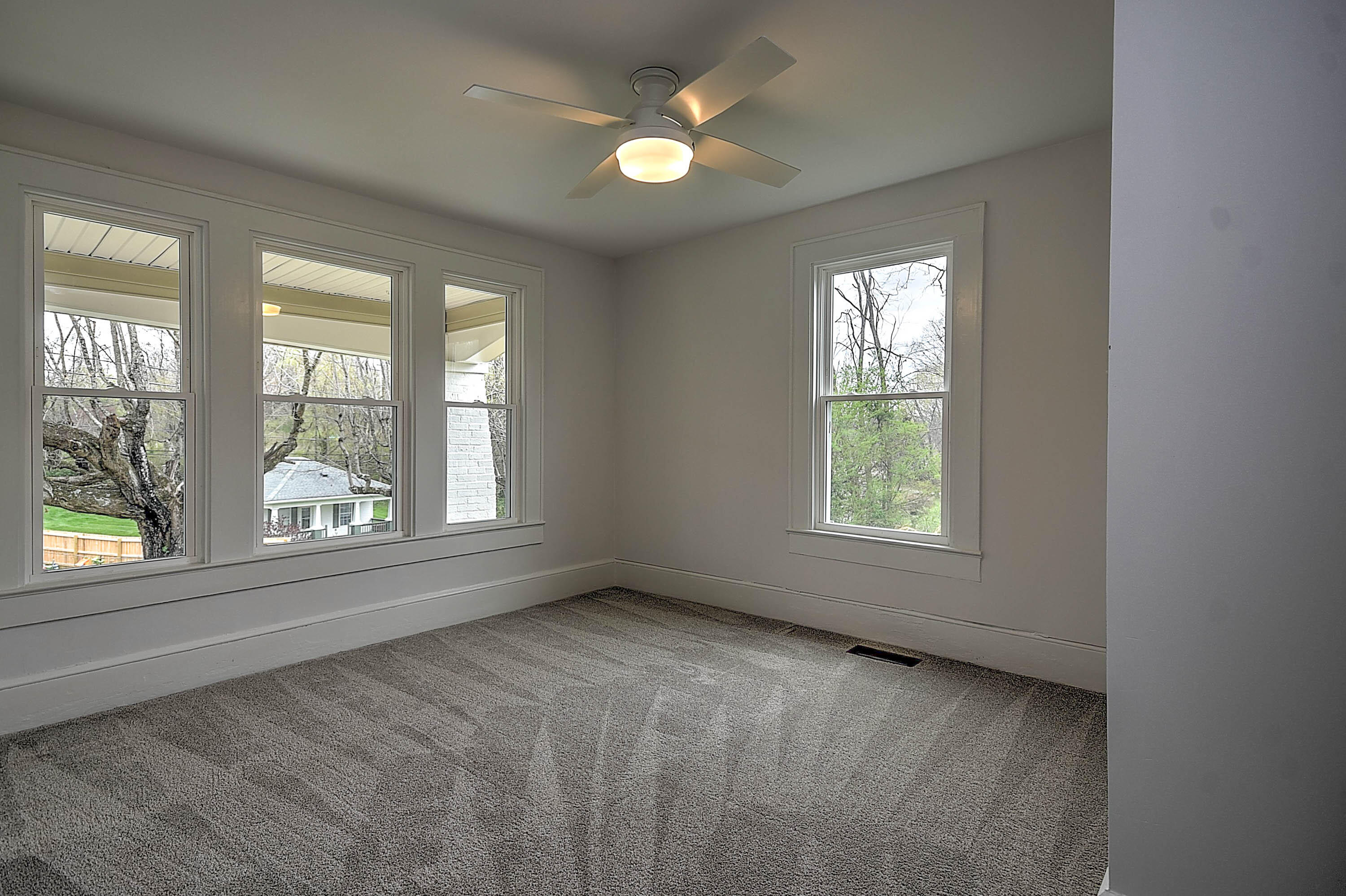 1824 Indian Ridge Road Johnson City, TN 37604 - Photo 27 of 41 Indian Ridge-30