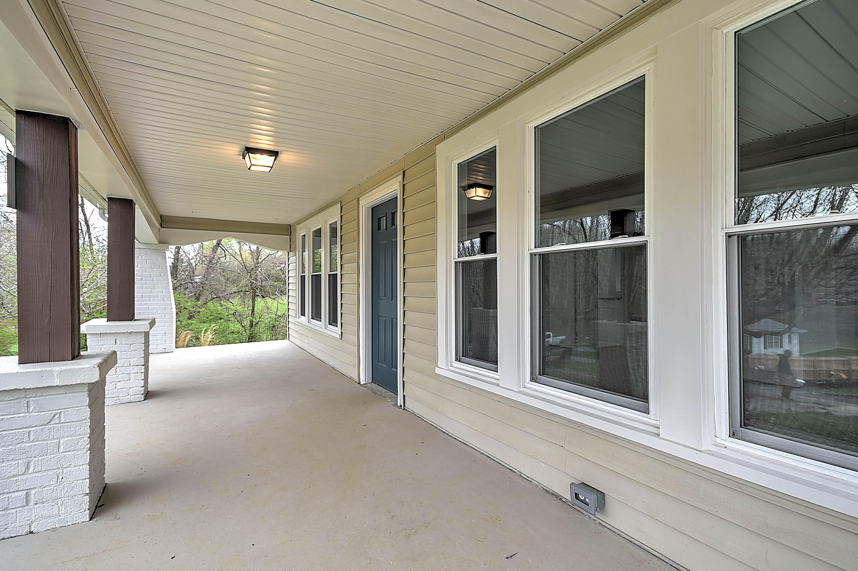 1824 Indian Ridge Road Johnson City, TN 37604 - Photo 8 of 41 Indian Ridge-10