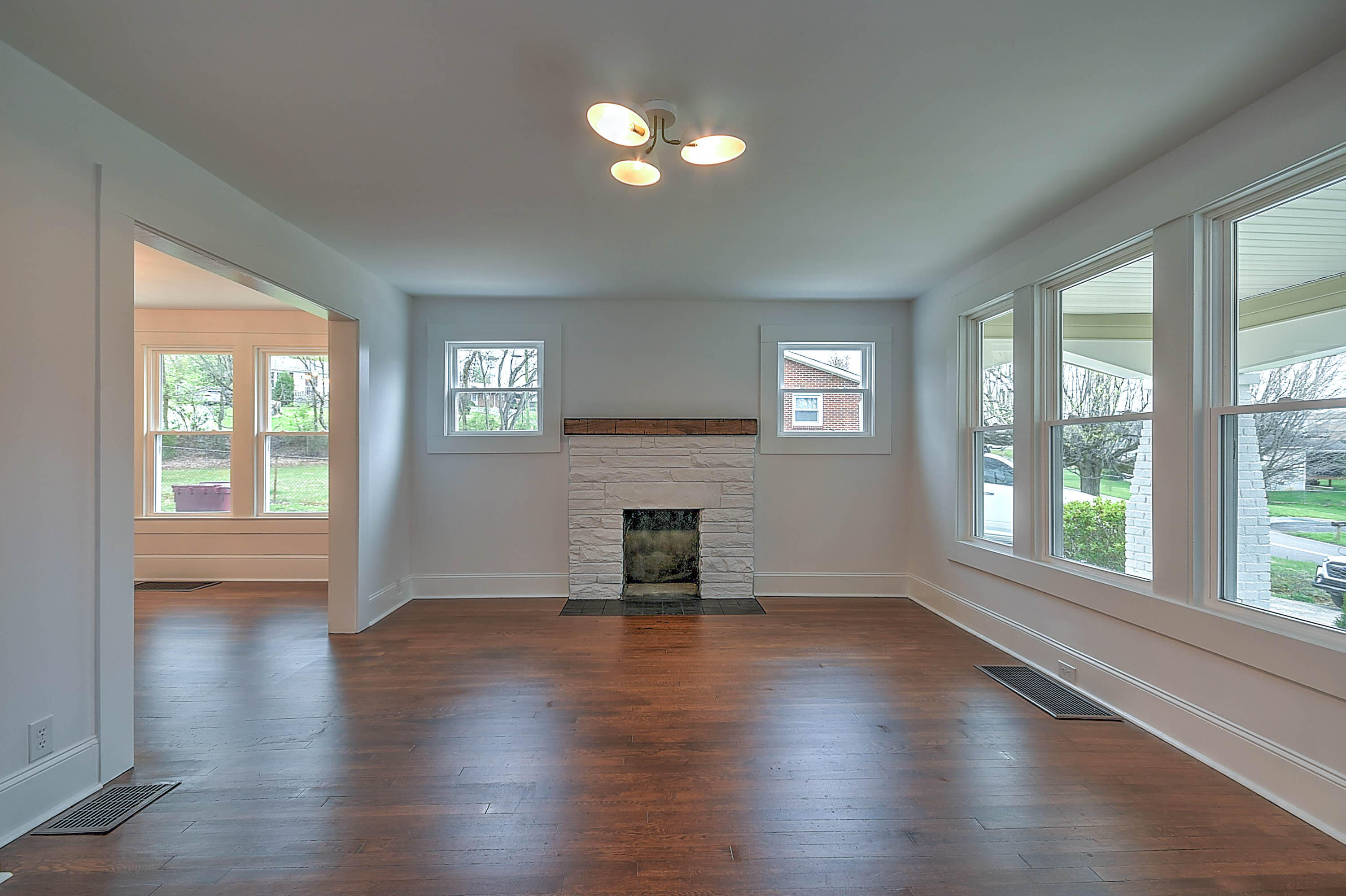 1824 Indian Ridge Road Johnson City, TN 37604 - Photo 10 of 41 Indian Ridge-12