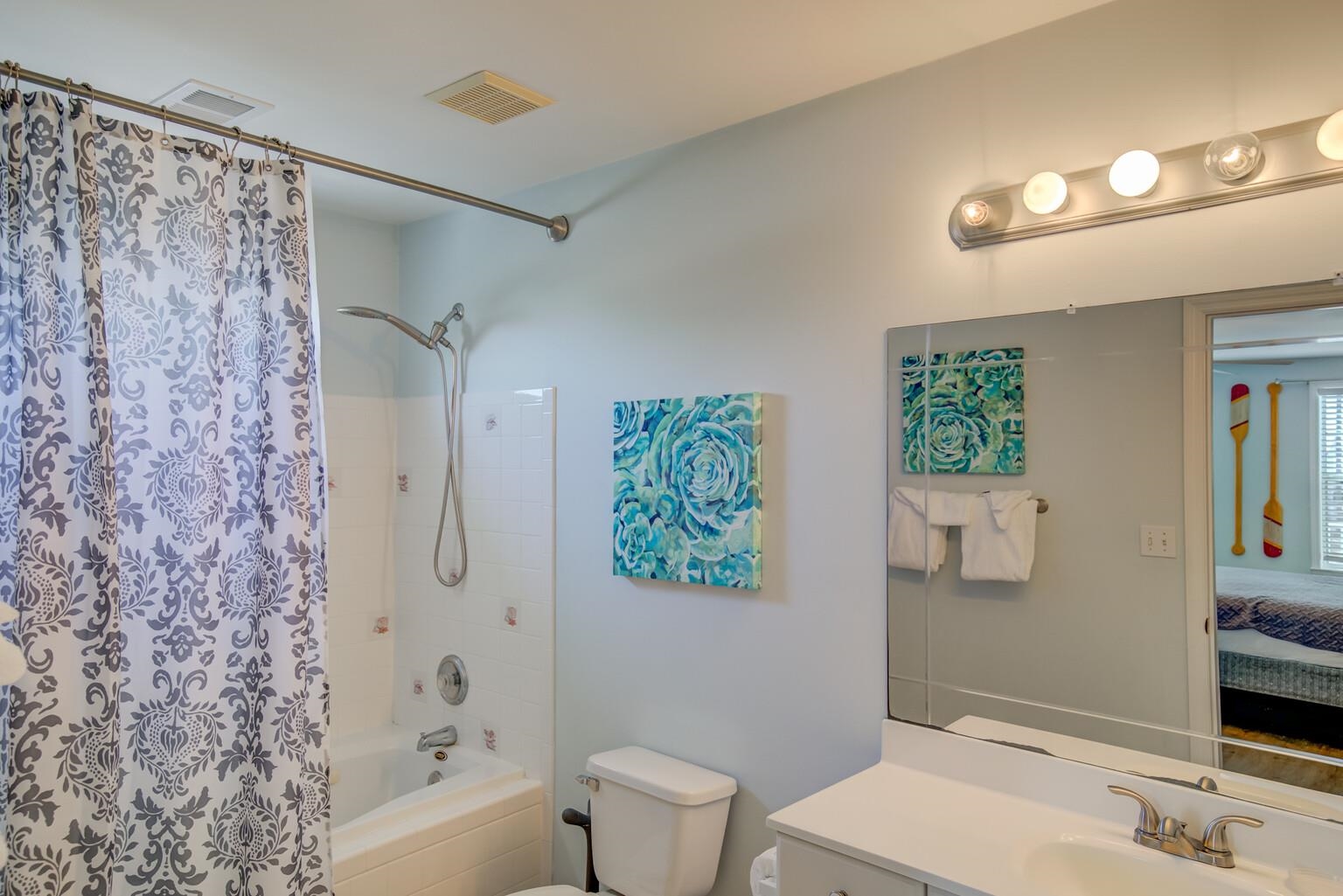 564 Our Road Gulf Shores, AL 36542 - Photo 24 of 44 master Bath