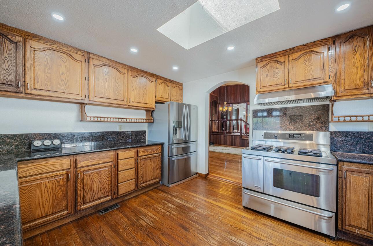 17945 Pesante Road Salinas, CA 93907 - Photo 16 of 49