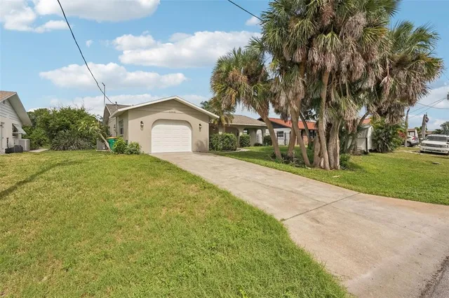 $294,900 | 1266 Lincoln Drive, Englewood, FL 34224