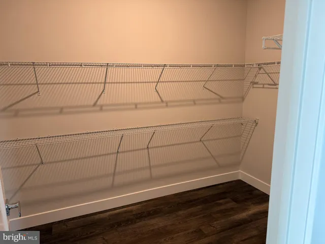 $1,199,999 | 1761 Old Meadow Road, Unit 517, McLean, VA 22102