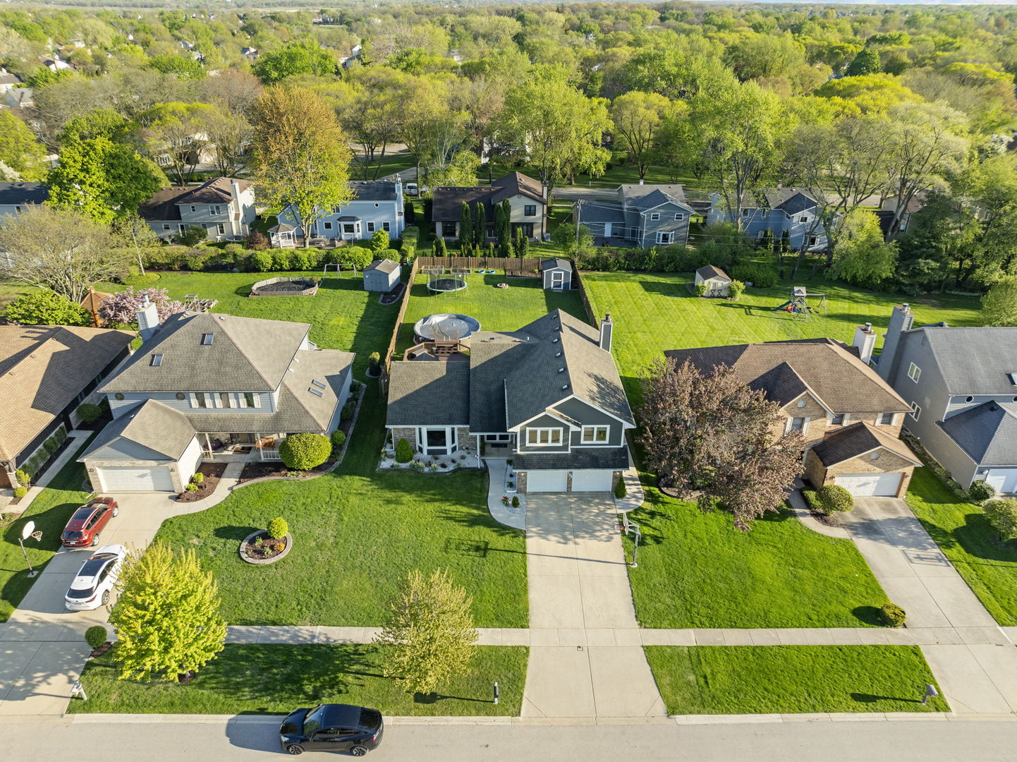 164 Wilcox Drive Bartlett, IL 60103 - Photo 4 of 8 an aerial view of a house with big yard