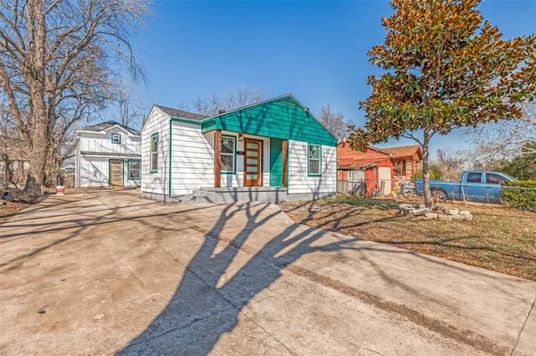 $2,999 | 2503 Stovall Drive, Dallas, TX 75216