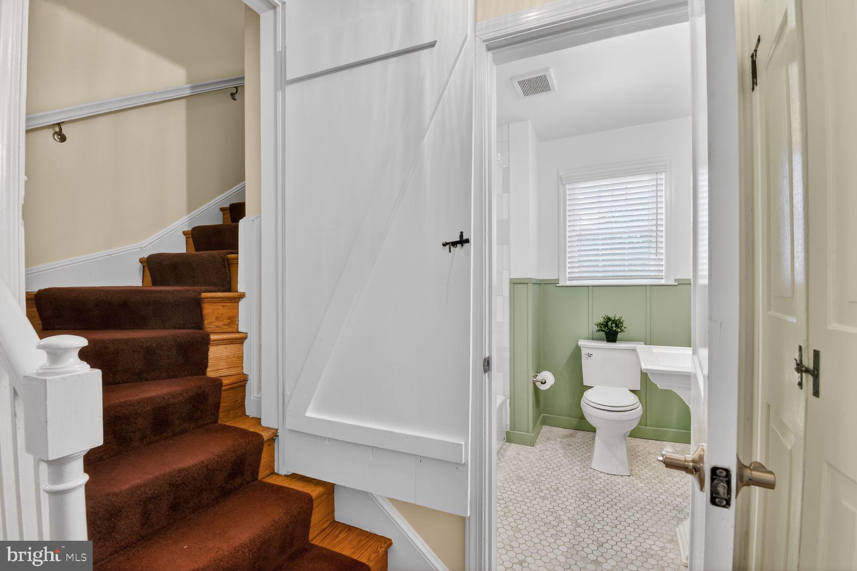 608 Wayne Avenue Silver Spring, MD 20910 - Photo 17 of 42