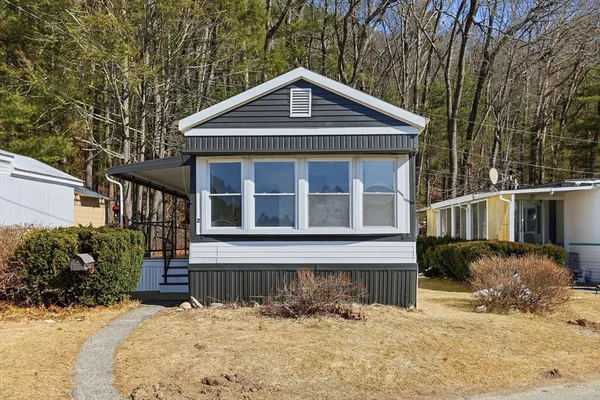 $174,990 | 2 Ethel Avenue, Marlborough, MA 01752