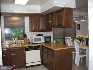 742 Bridgeview Road Langhorne, PA 19053 - Photo 5 of 6 Gallery Image 5