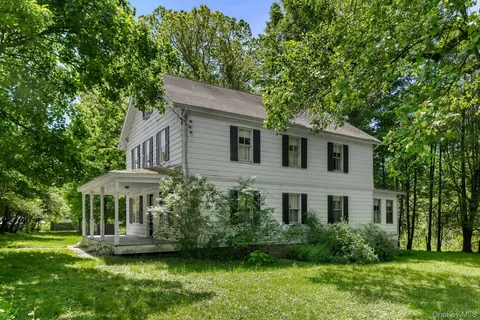 $459,000 | 194 Highway 202, Somers, NY 10589