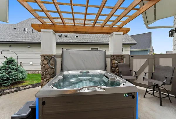 $895,000 | 11314 Sunflower Lane North, Lake Elmo, MN 55042