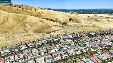 $849,999 | 2433 Sanders Lane, Fairfield, CA 94533