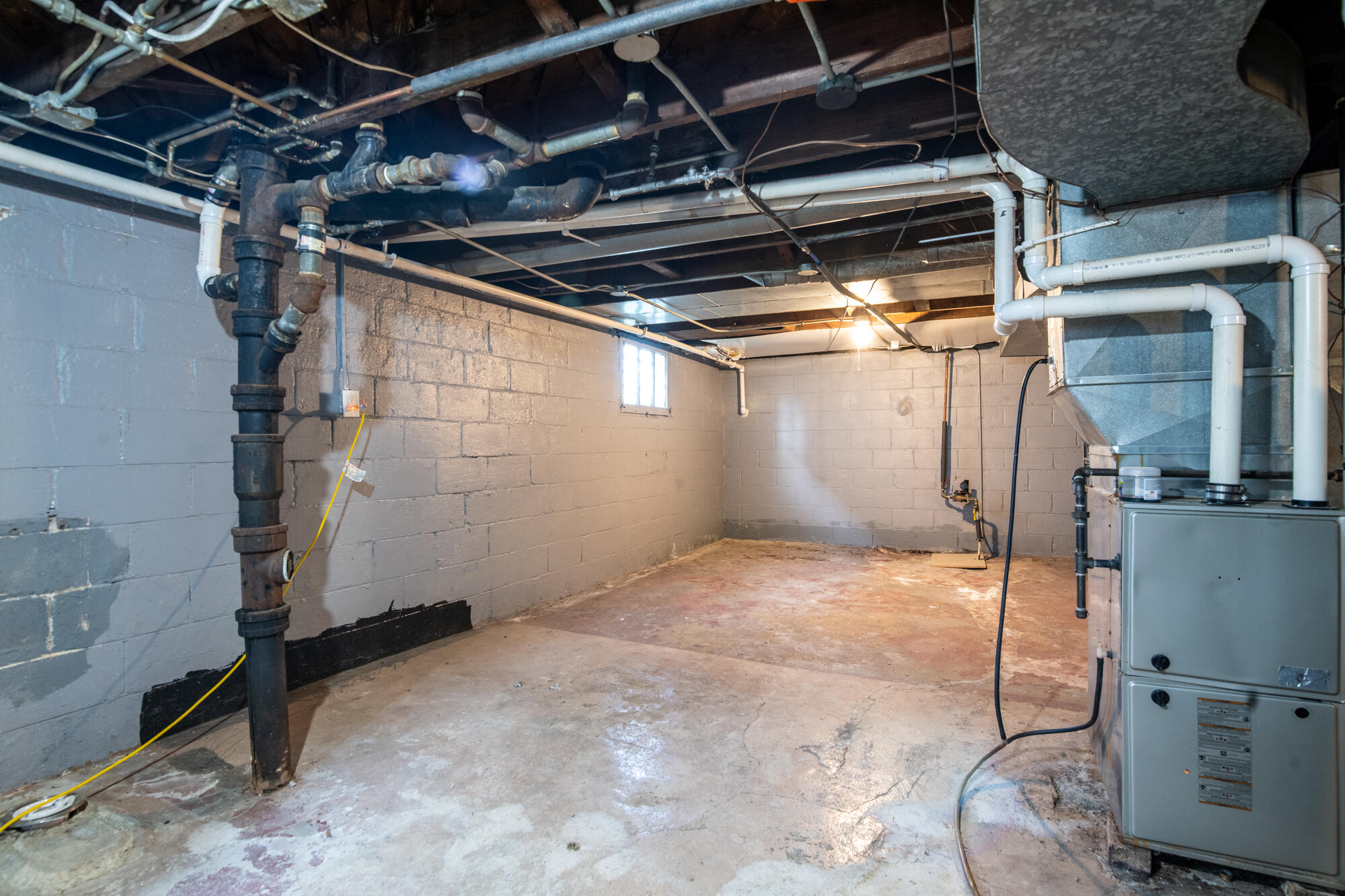1110 Hayes Avenue Racine, WI 53405 - Photo 35 of 37 Basement3