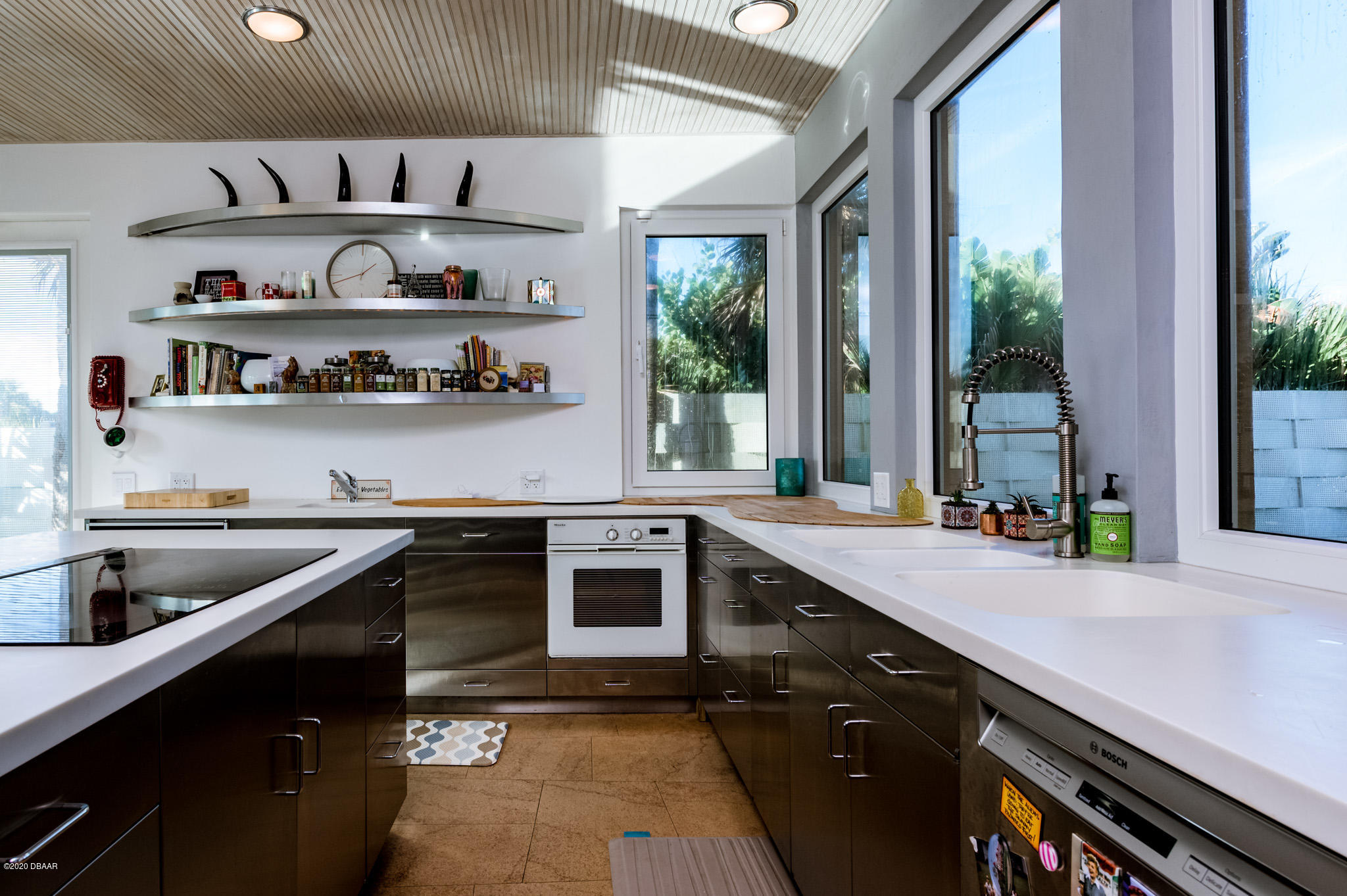 95 Ocean Shore Boulevard Ormond Beach, FL 32176 - Photo 14 of 64 hif386.com-67