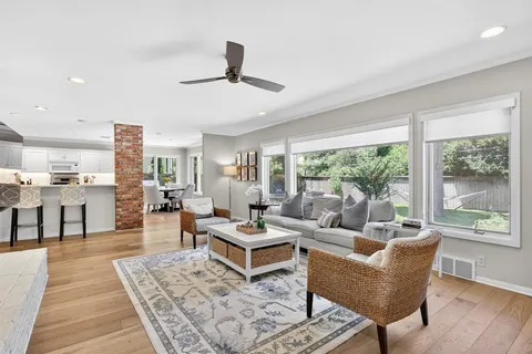$1,295,000 | 3712 Fox Hollow, Fort Worth, TX 76109
