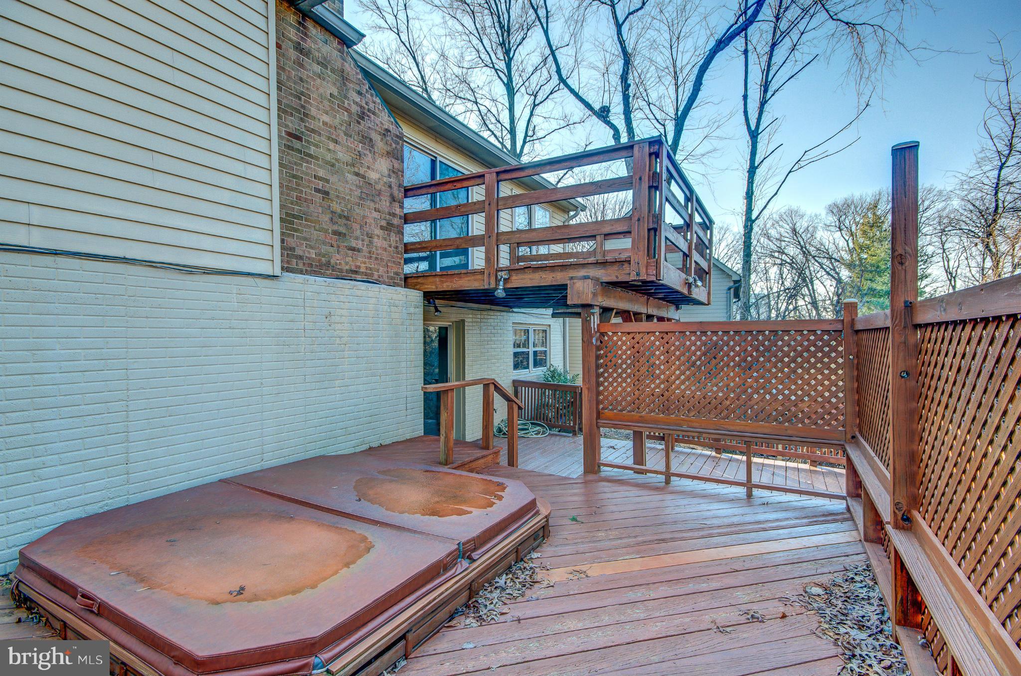 1734 Stonebridge Road Alexandria, VA 22304 - Photo 5 of 21 Exterior (Rear)
