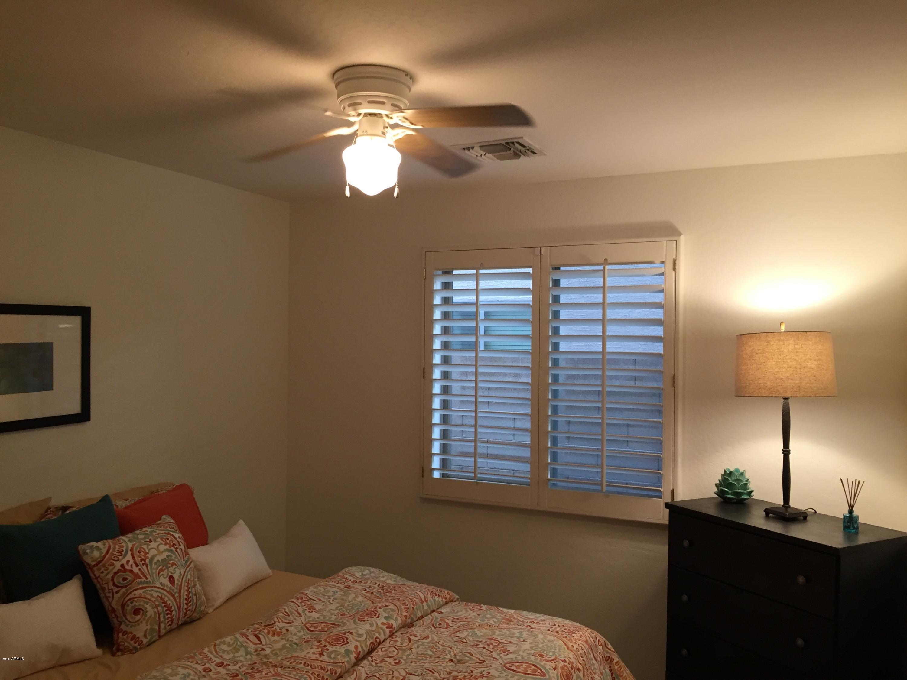 1727 East Harwell Road Phoenix, AZ 85042 - Photo 14 of 20 IMG_0165