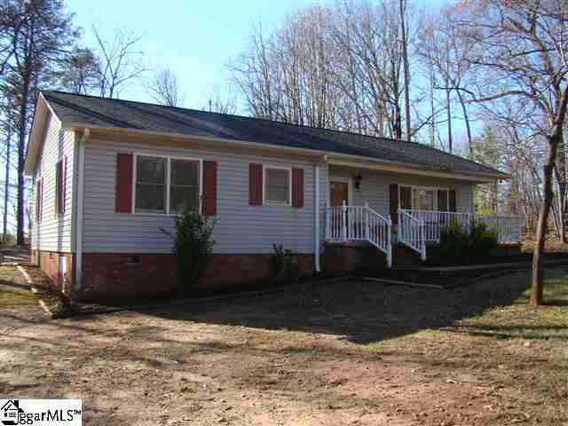191 Fitts Road Greer, SC 29651 - Photo 2 of 16