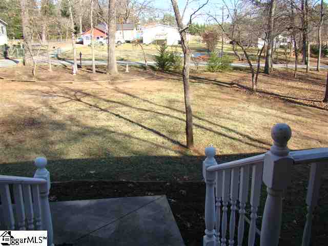 191 Fitts Road Greer, SC 29651 - Photo 3 of 16