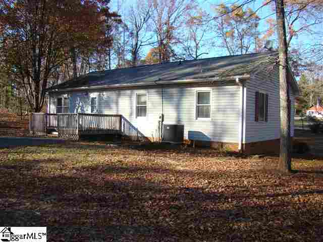 191 Fitts Road Greer, SC 29651 - Photo 4 of 16