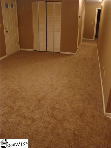191 Fitts Road Greer, SC 29651 - Photo 7 of 16