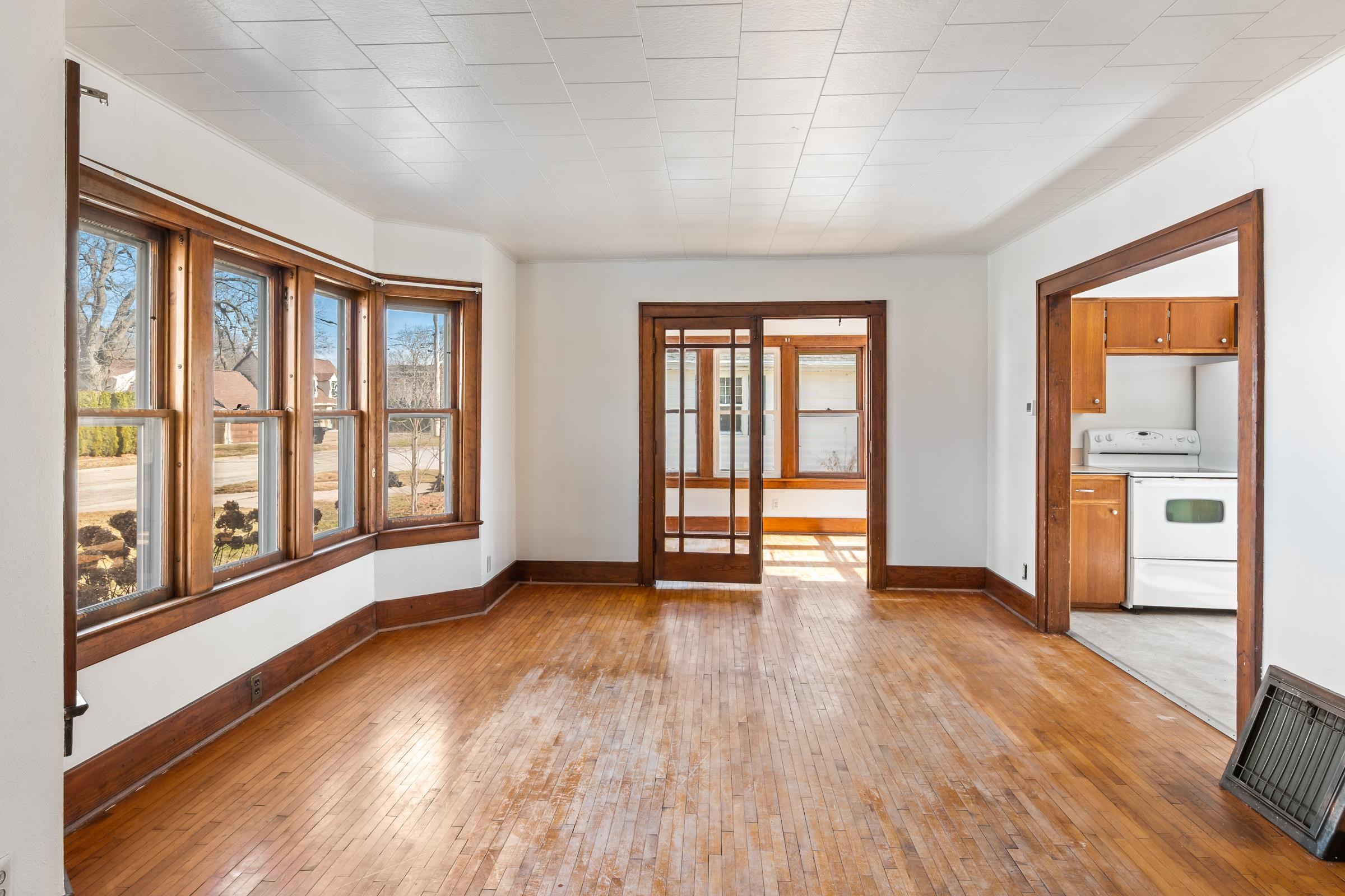 425 Howard Street Ripon, WI 54971 - Photo 16 of 54