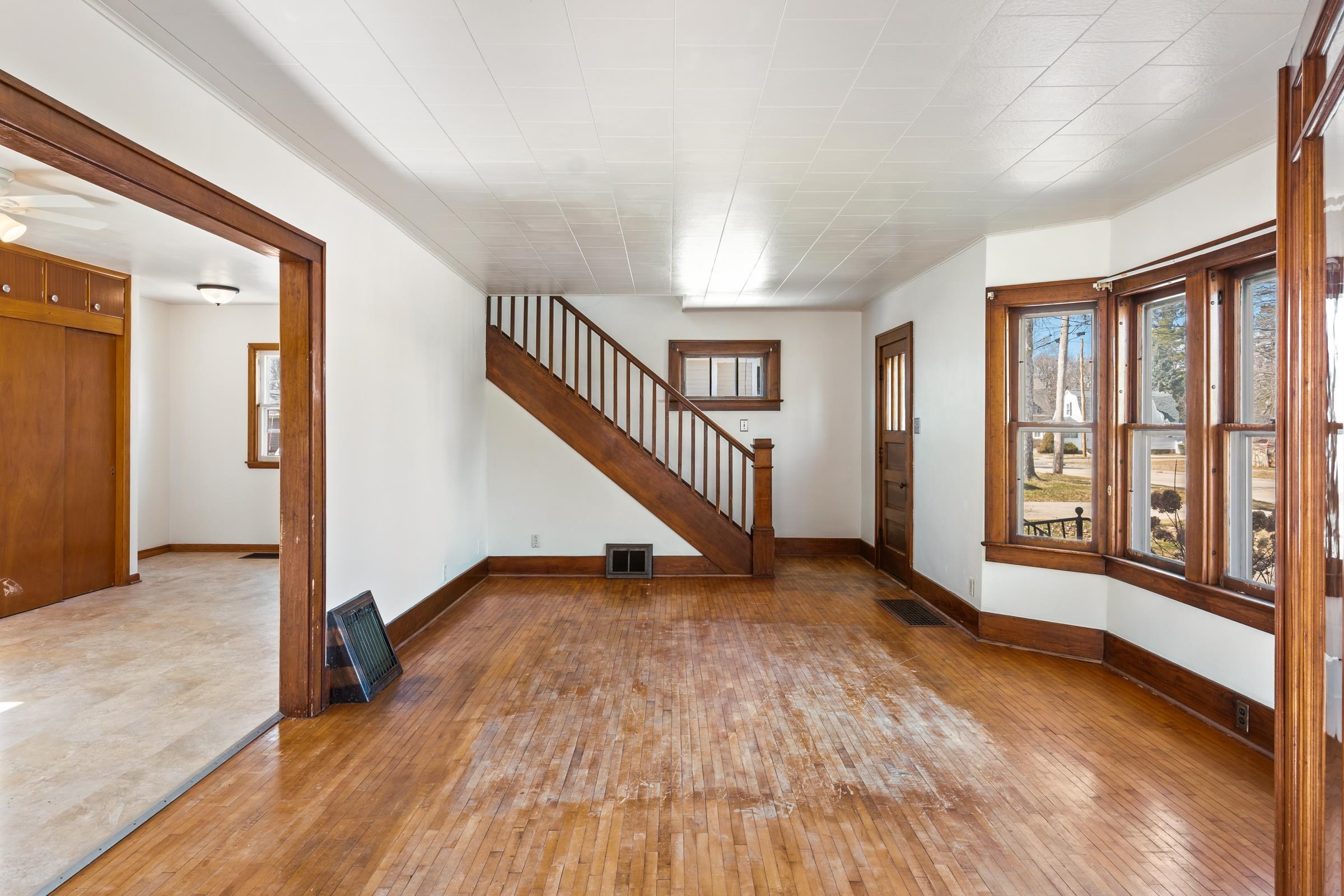 425 Howard Street Ripon, WI 54971 - Photo 17 of 54