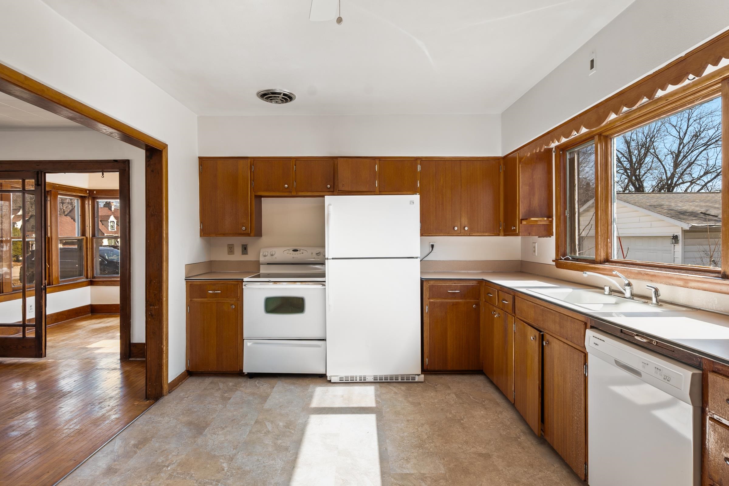 425 Howard Street Ripon, WI 54971 - Photo 20 of 54