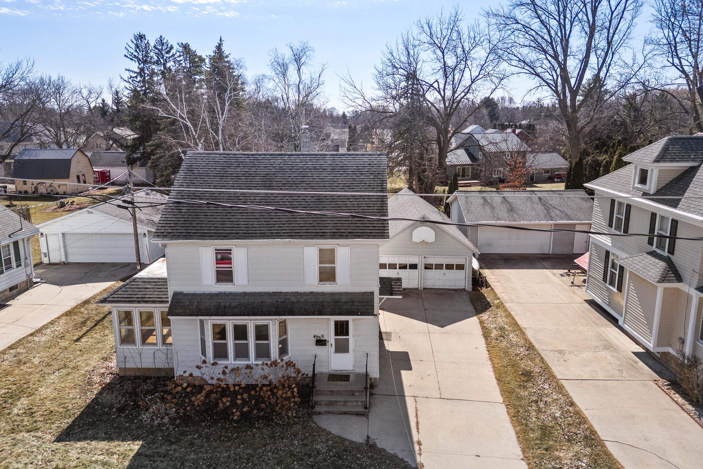 425 Howard Street Ripon, WI 54971 - Photo 35 of 54