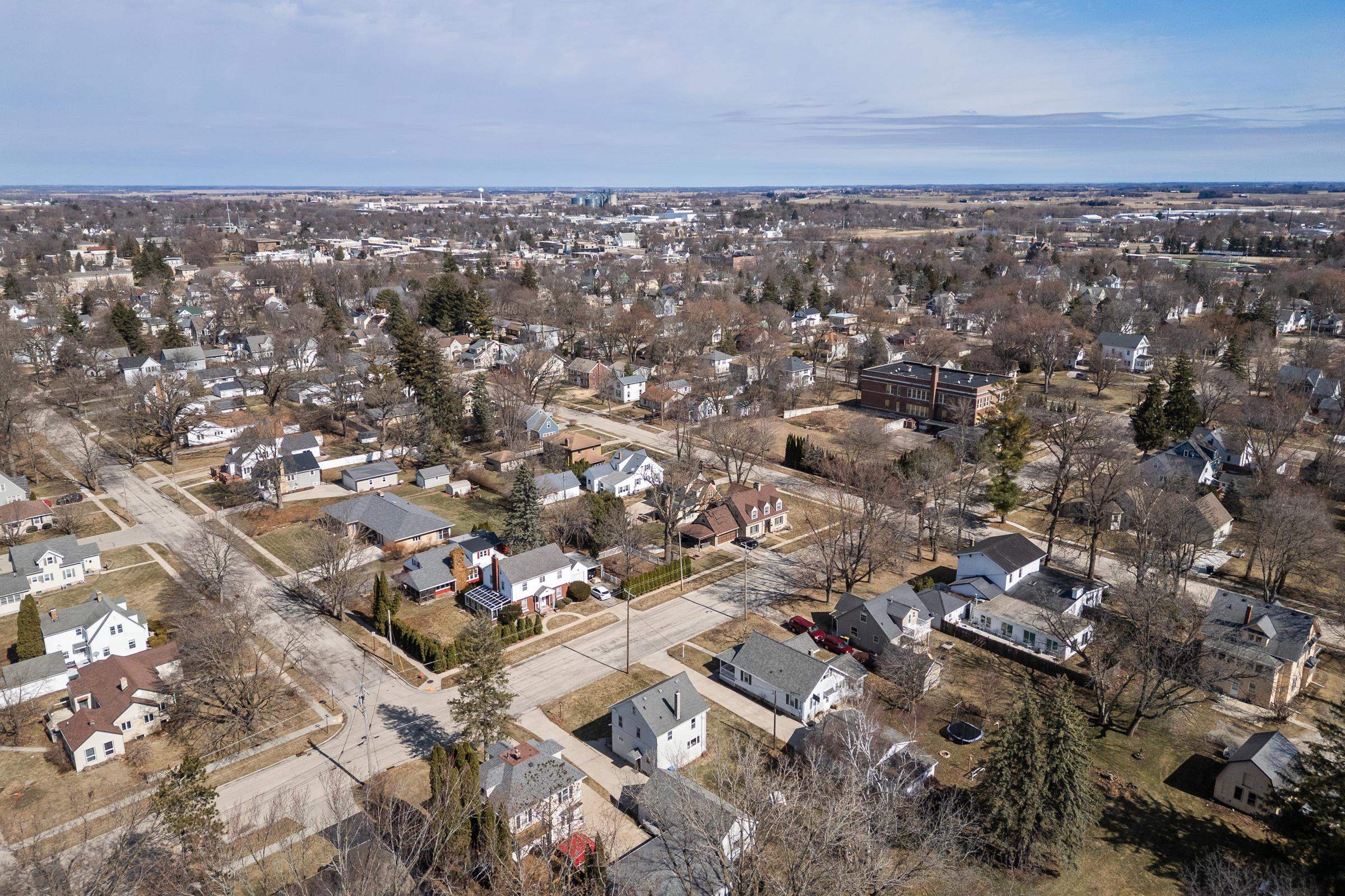 425 Howard Street Ripon, WI 54971 - Photo 43 of 54