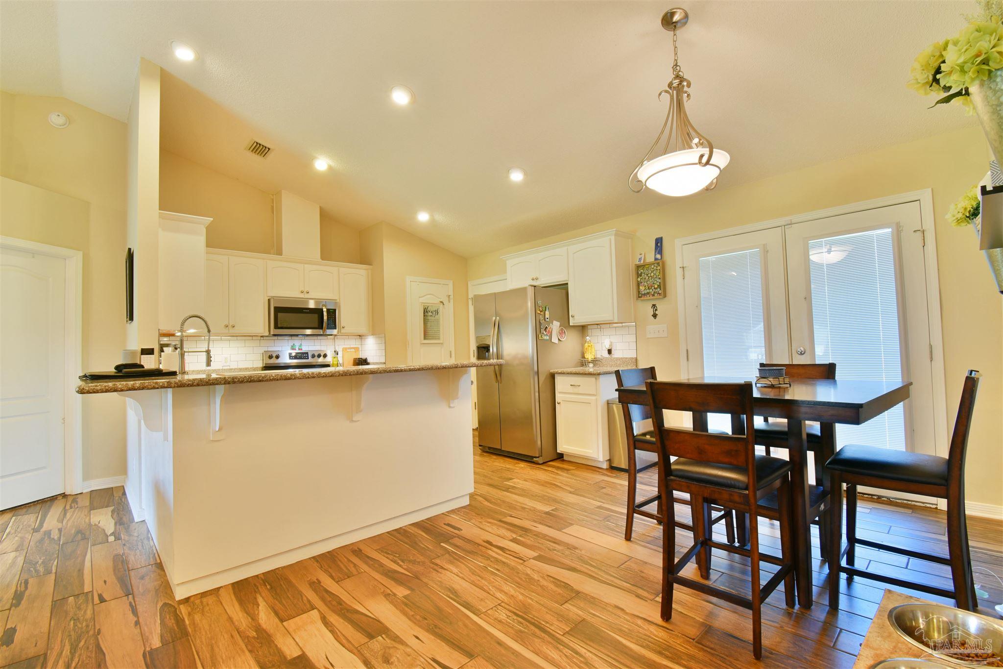 4615 Anna Simpson Road Milton, FL 32583 - Photo 14 of 30