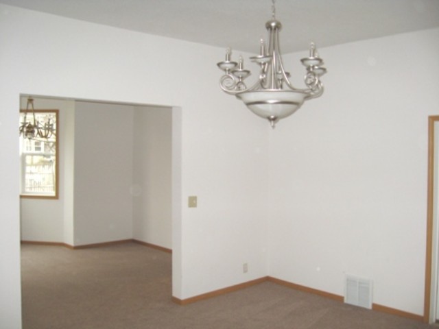 1330 Ripley Street Davenport, IA 52803 - Photo 3 of 7 Gallery Image 3