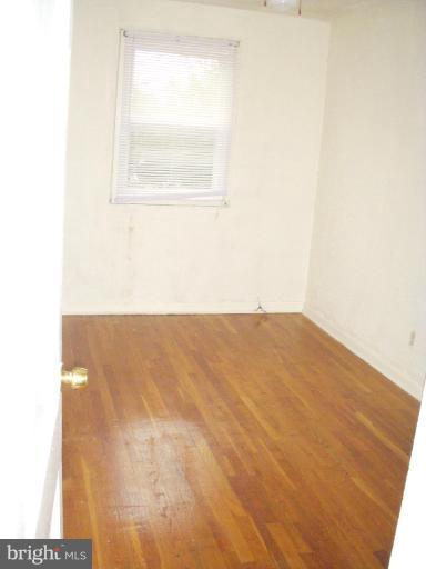 923 Coleridge Road Baltimore, MD 21229 - Photo 9 of 15 Bedroom #2