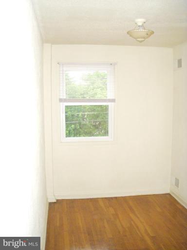 923 Coleridge Road Baltimore, MD 21229 - Photo 10 of 15 Bedroom #3