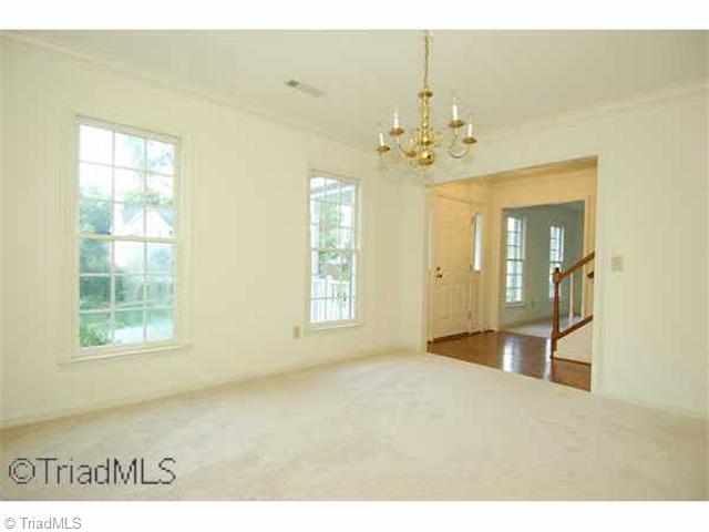 170 Stonburg Road Clemmons, NC 27012 - Photo 2 of 11 Dining Room.