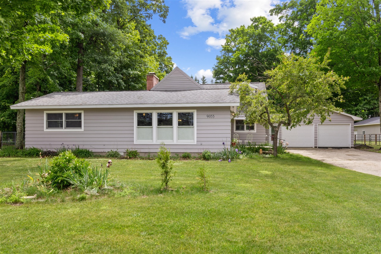 9055 Homestead Road Benzonia, MI 49616 - Photo 2 of 60