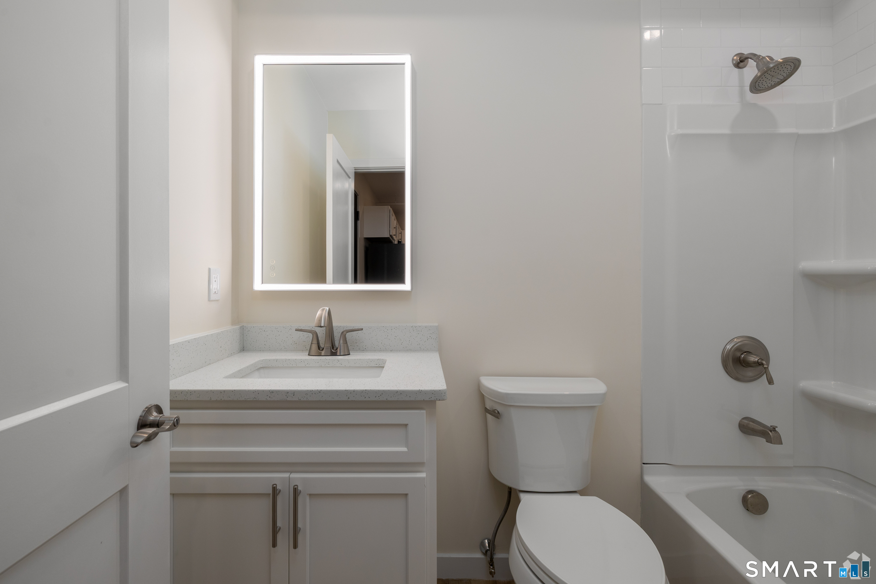 584 Main Street, Unit D Middletown, CT 06457 - Photo 2 of 11