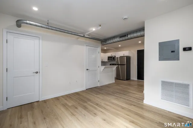 $1,550 | 584 Main Street, Unit D, Middletown, CT 06457