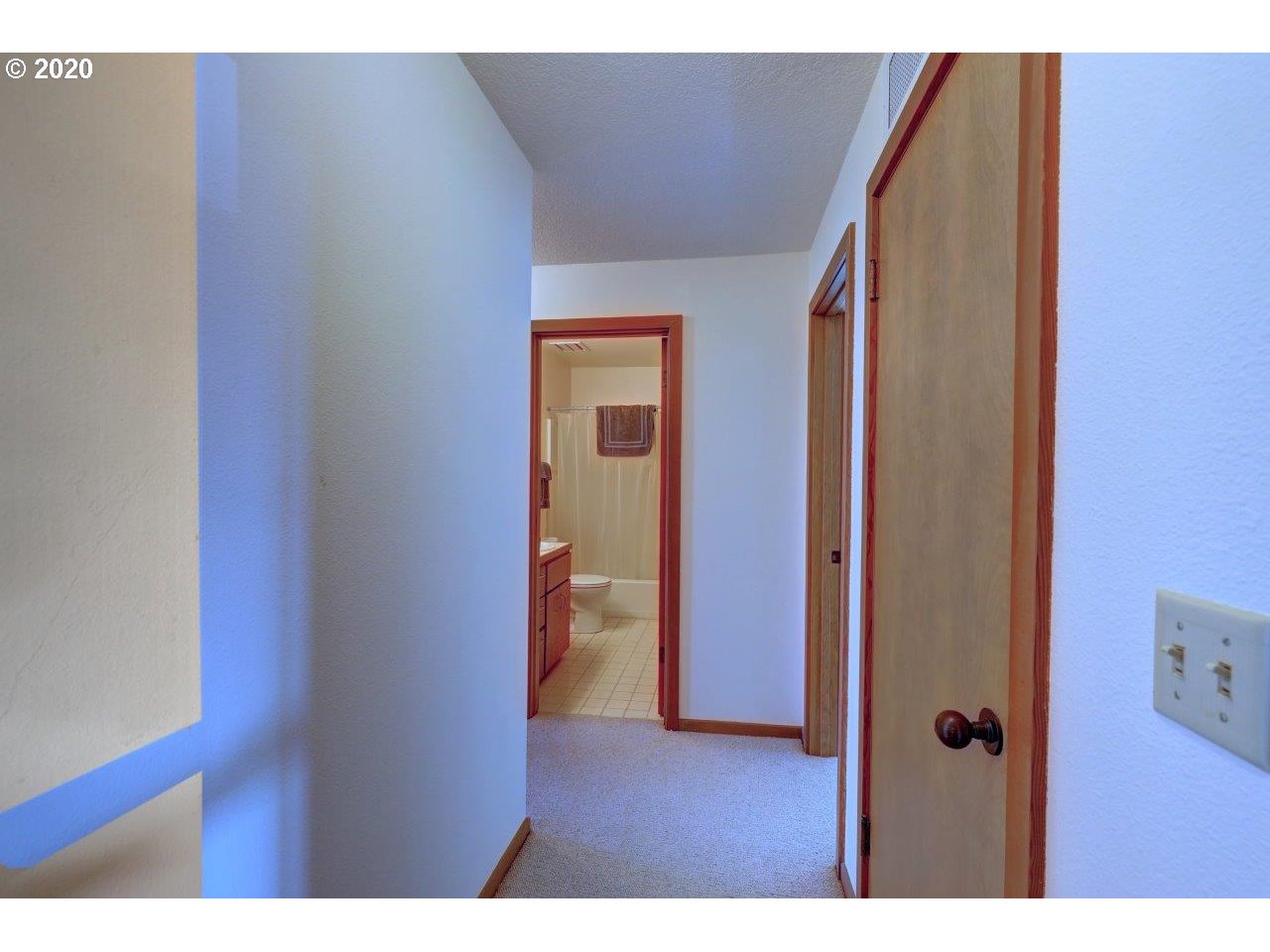 403 Breakers Point, Unit 403 Cannon Beach, OR 97110 - Photo 17 of 32