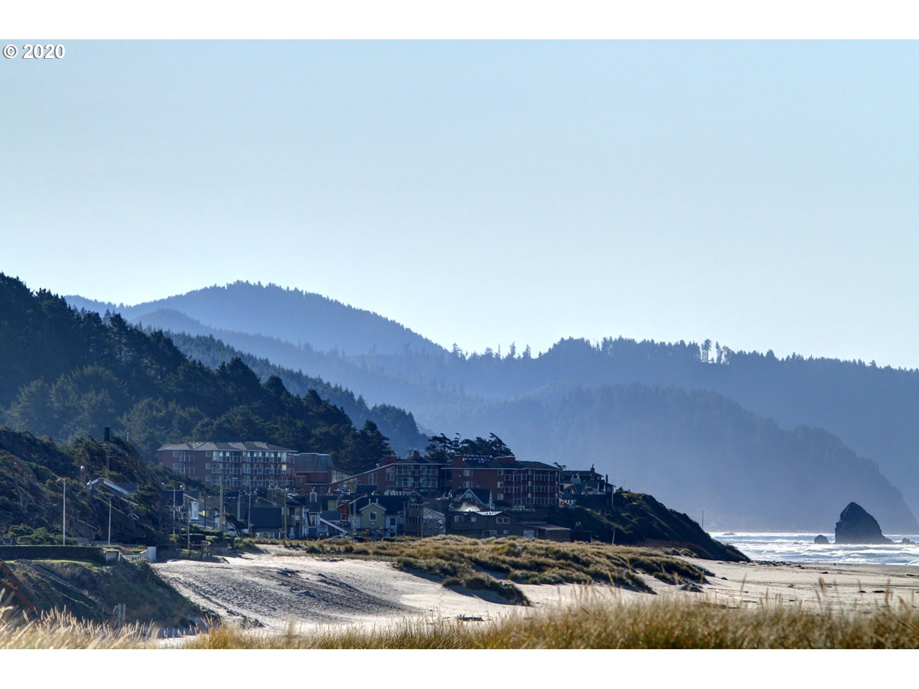 403 Breakers Point, Unit 403 Cannon Beach, OR 97110 - Photo 28 of 32