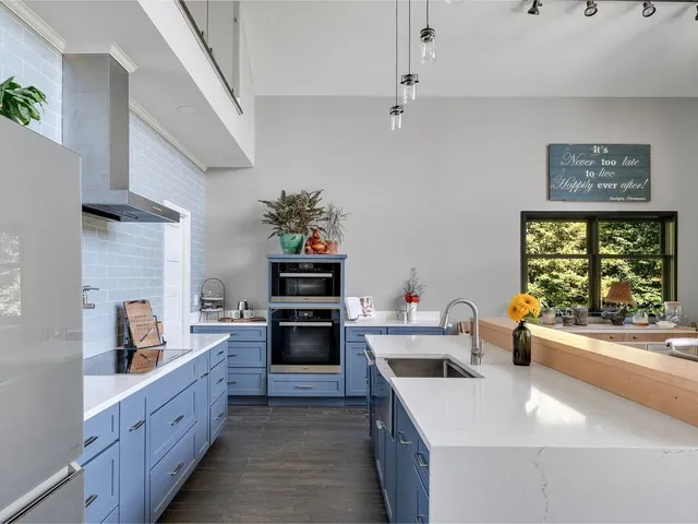 $1,795,000 | 242 Meadow Brook Drive, Starksboro, VT 05487