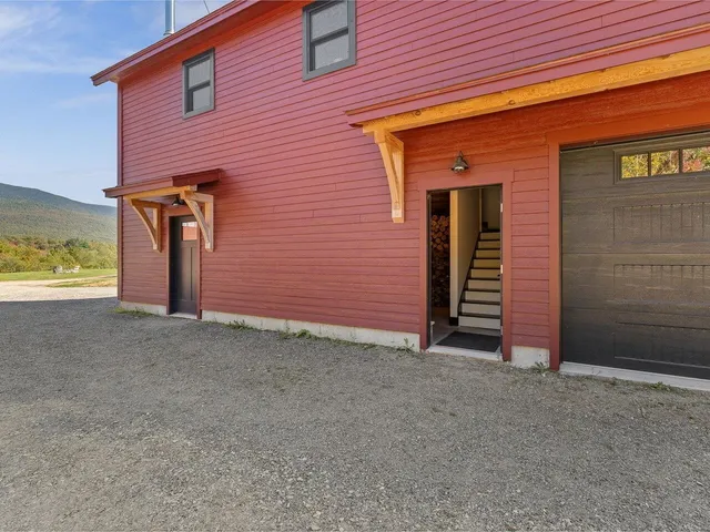 $1,795,000 | 242 Meadow Brook Drive, Starksboro, VT 05487