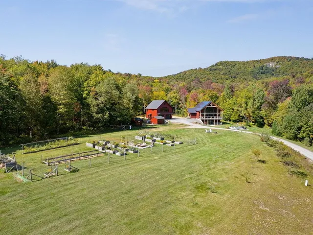 $1,795,000 | 242 Meadow Brook Drive, Starksboro, VT 05487