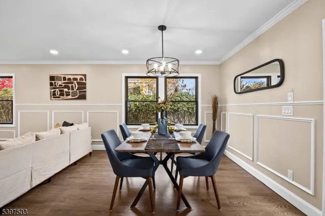 $849,000 | 5 1st Street, Fair Lawn, NJ 07410